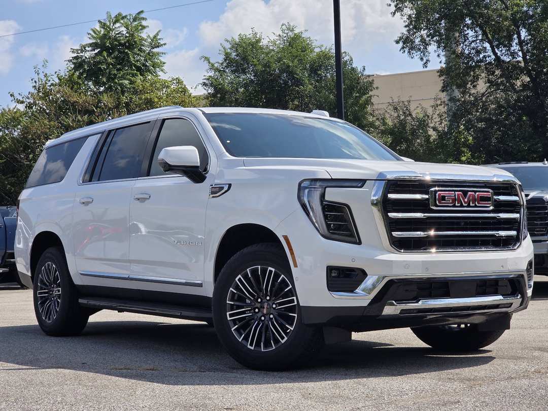 2026 GMC Yukon Xl Elevation - Image 3