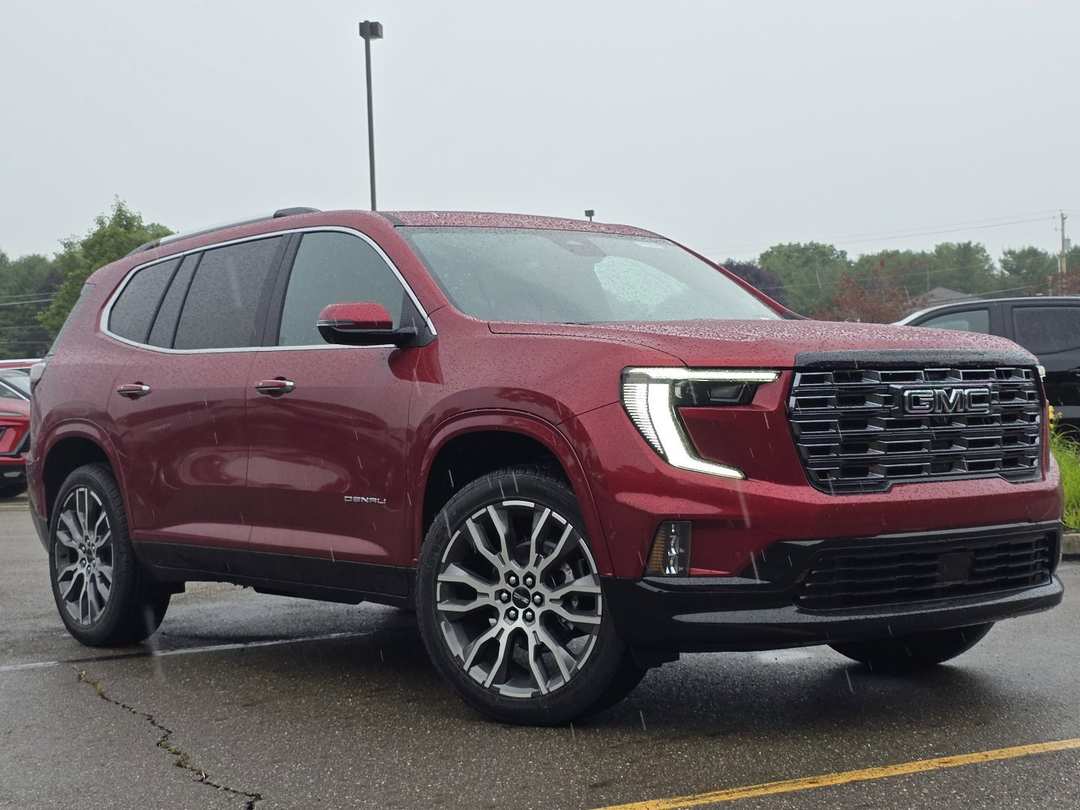 2026 GMC Acadia Denali Ultimate - Image 2