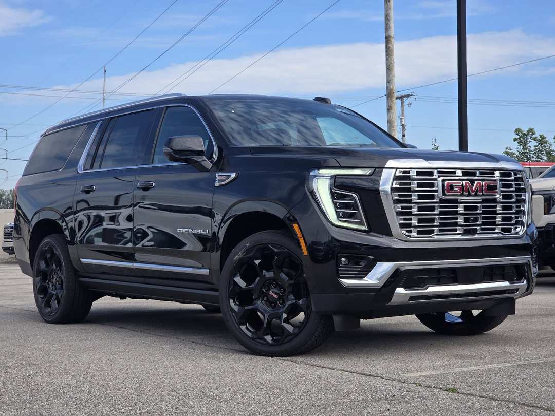 2026 GMC Yukon Xl Denali - Image 3