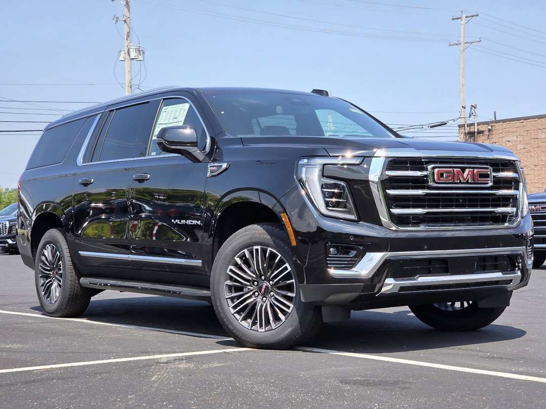 2026 GMC Yukon Xl Elevation - Image 3