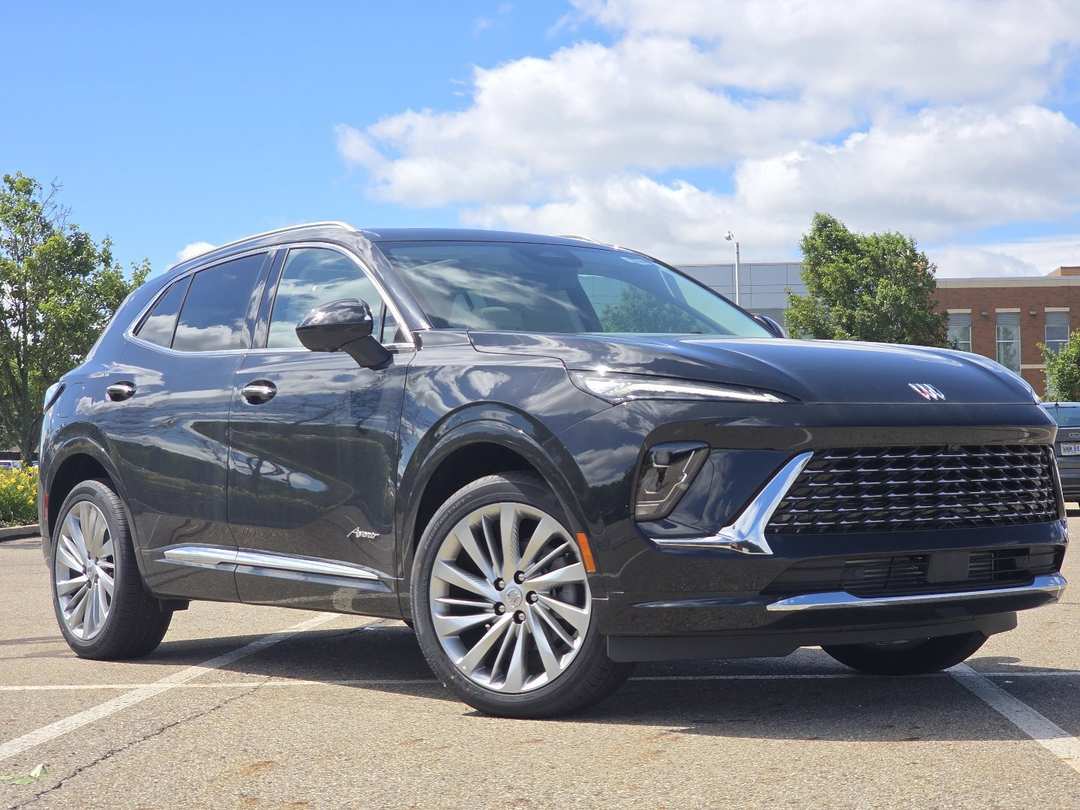 2026 Buick Envision Avenir - Image 2