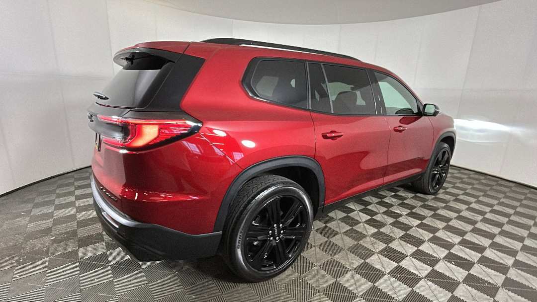 2026 GMC Acadia Elevation - Image 2