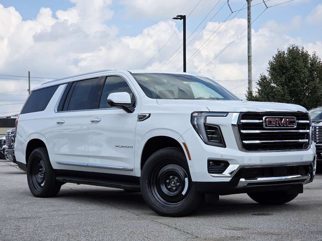 2026 GMC Yukon Xl Elevation - Image 3