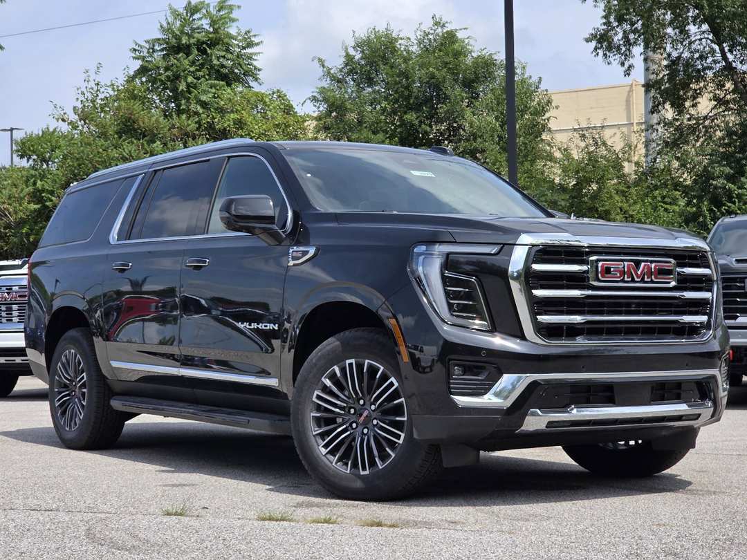 2026 GMC Yukon Xl Elevation - Image 3