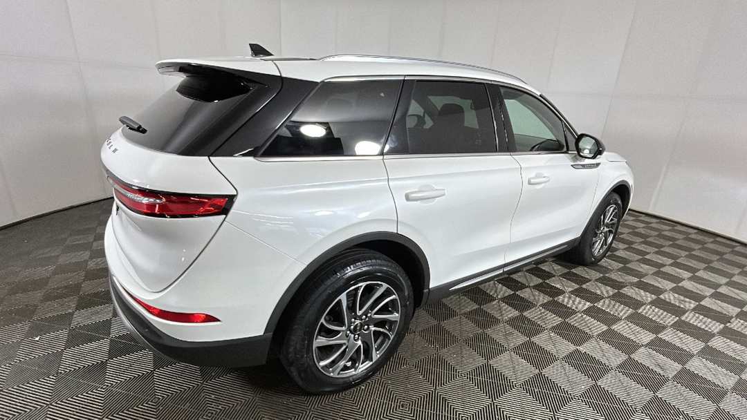 2021 Lincoln Corsair Standard - Image 3