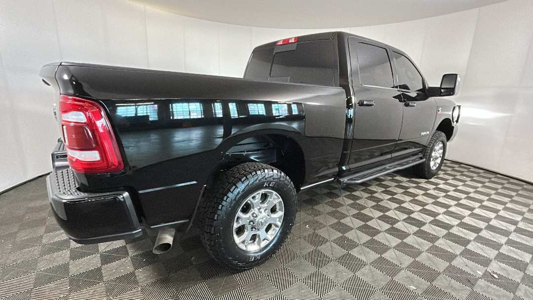 2024 Ram 2500 Laramie - Image 3
