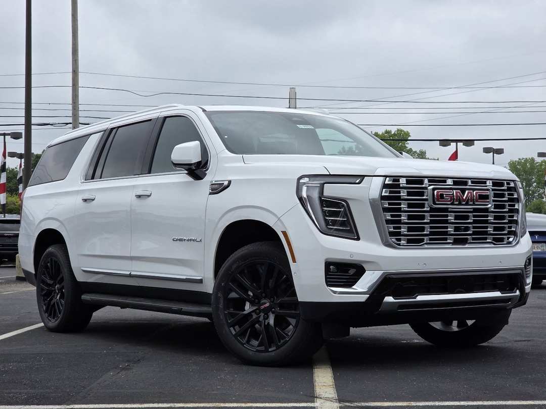 2026 GMC Yukon Xl Denali - Image 3
