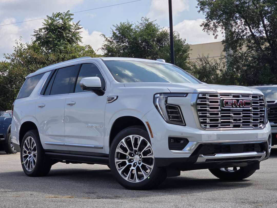 2026 GMC Yukon Denali - Image 3