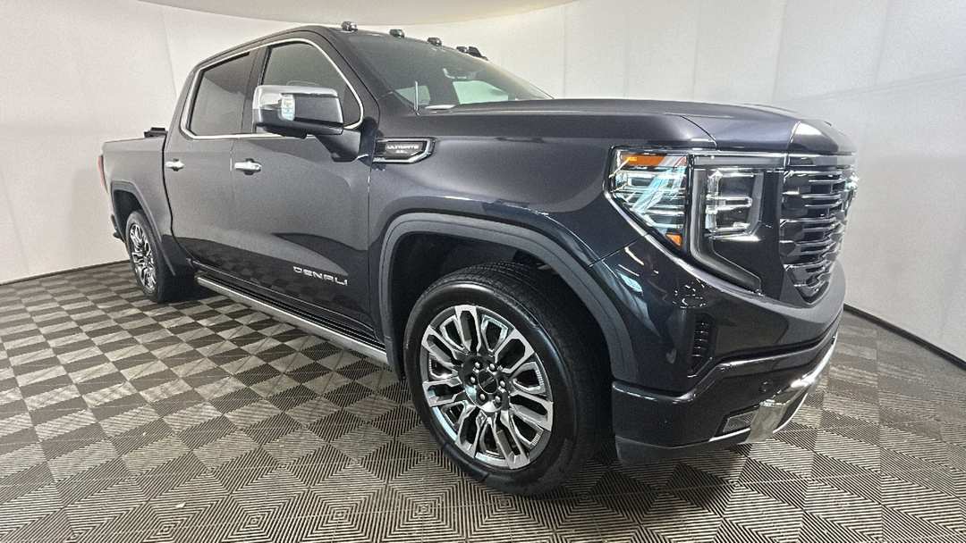 2025 GMC Sierra 1500 Denali Ultimate - Image 3