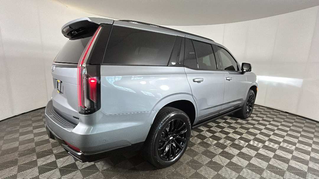 2023 Cadillac Escalade Sport Platinum - Image 3