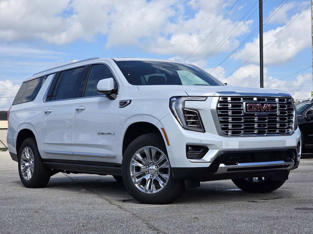 2026 GMC Yukon Xl Denali - Image 3