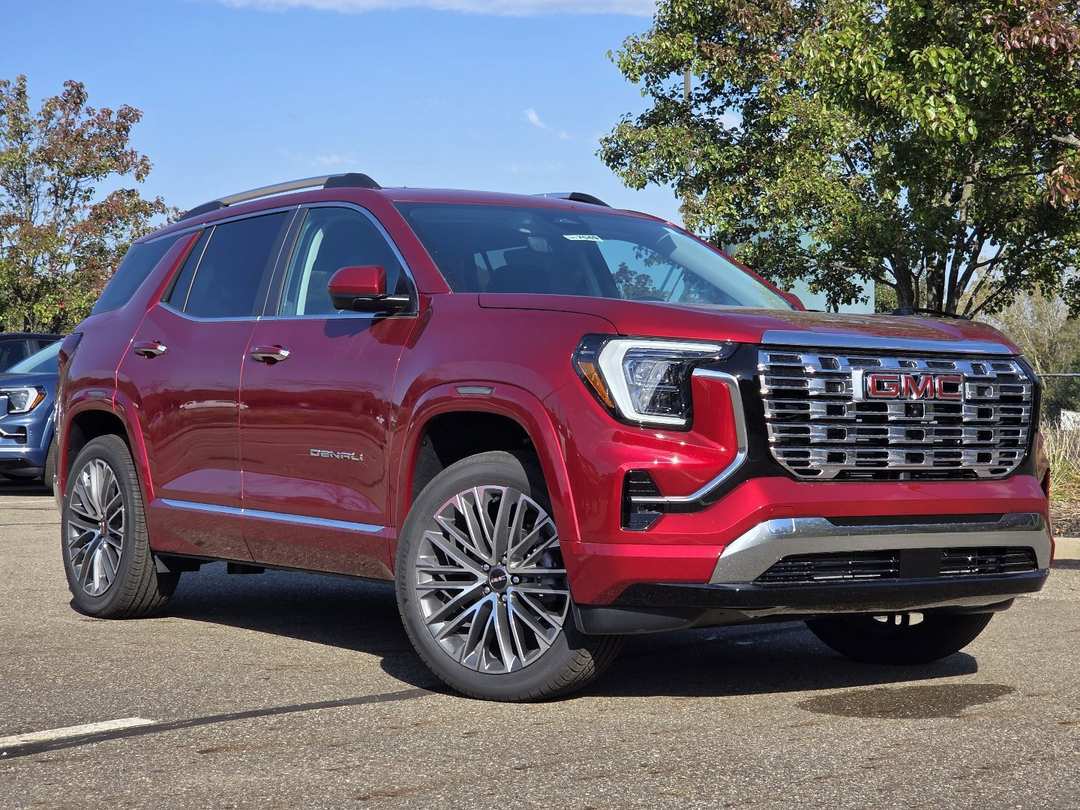 2027 GMC Terrain Denali - Image 2