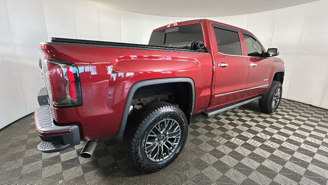 2018 GMC Sierra 1500 Denali - Image 3