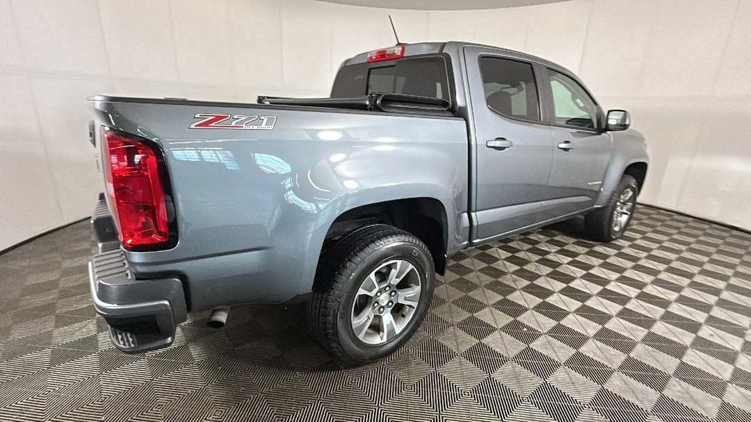 2019 Chevrolet Colorado Z71 - Image 3