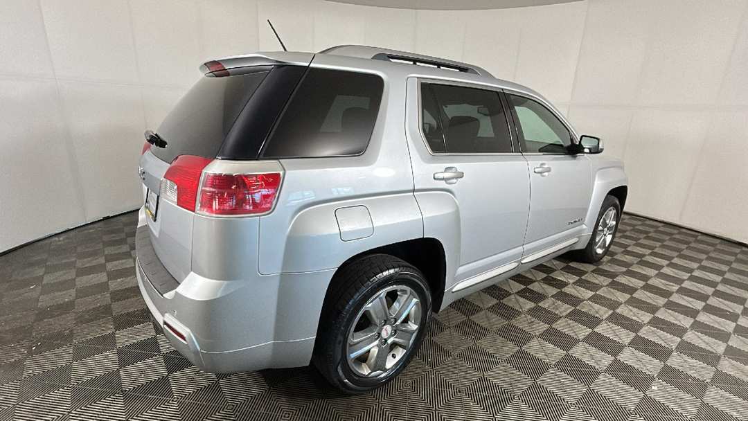 2014 GMC Terrain Denali - Image 3
