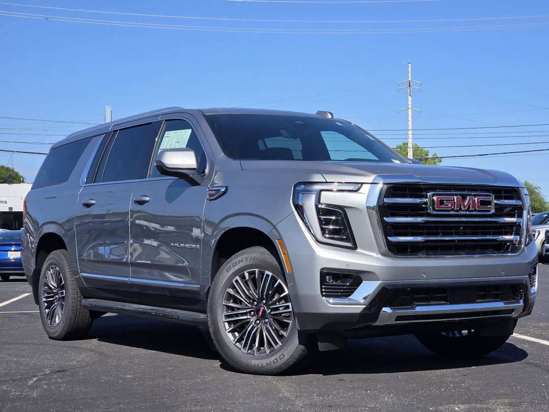 2026 GMC Yukon Xl Elevation - Image 3