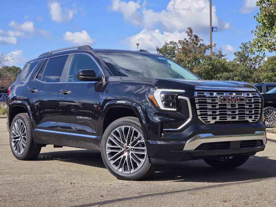 2027 GMC Terrain Denali - Image 2