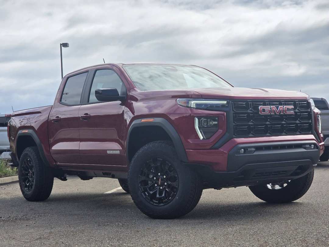 2026 GMC Canyon Elevation - Image 2